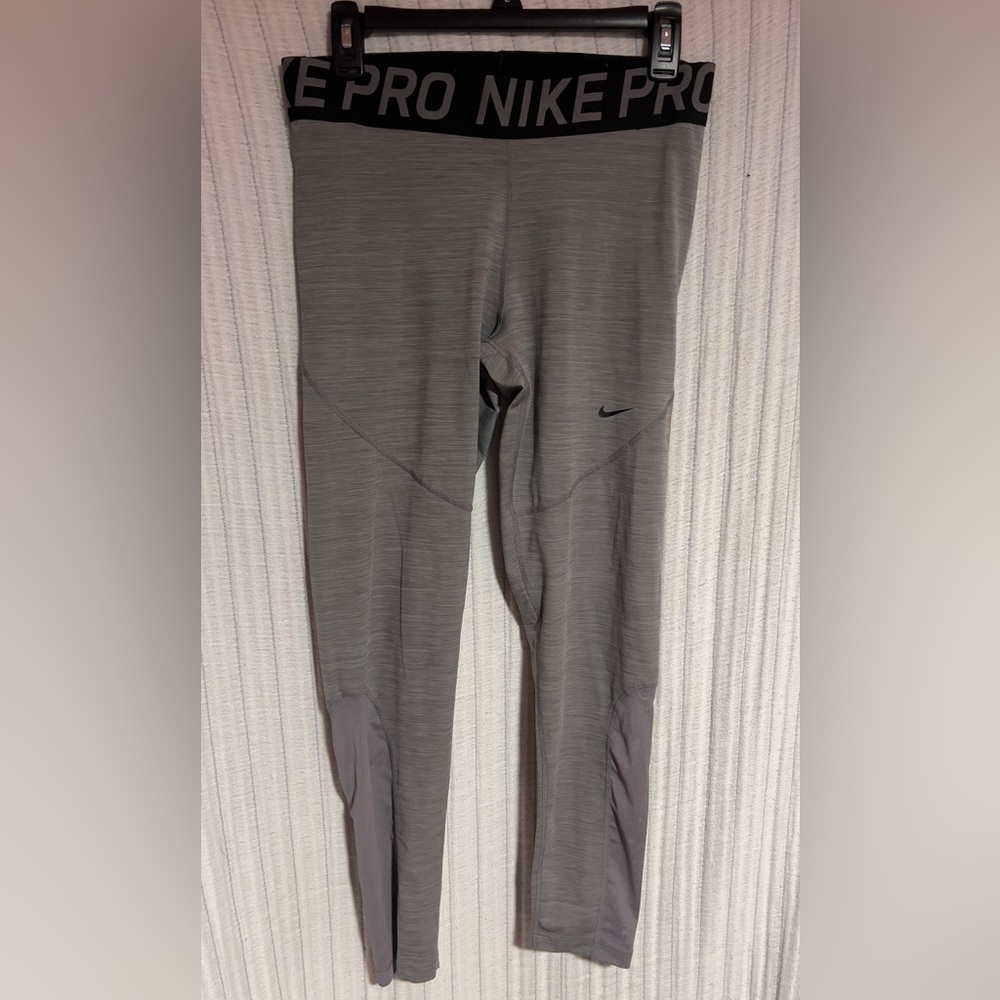 Nike Dri-FIT Light Gray Leggings